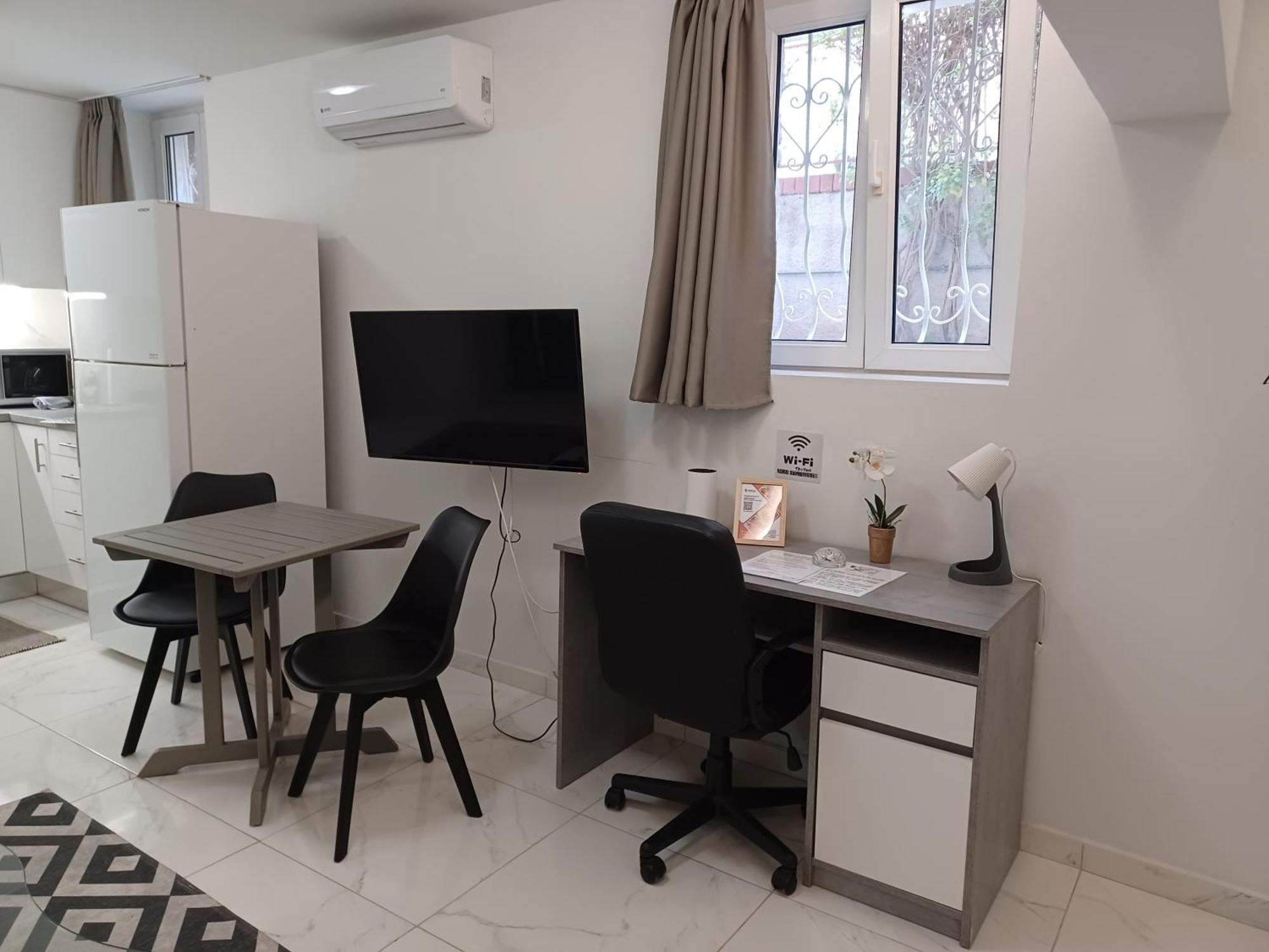 Garden Studio Paleo Faliro Athen Zimmer foto